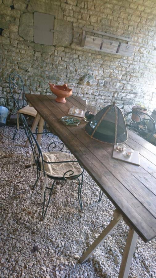 Fig Tree Barn Apartment Gibourne Luaran gambar